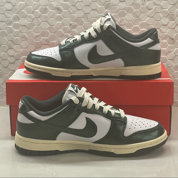 Nike Dunk Low “VINTAGE GREEN” Sneakers - Picture 3 of 13
